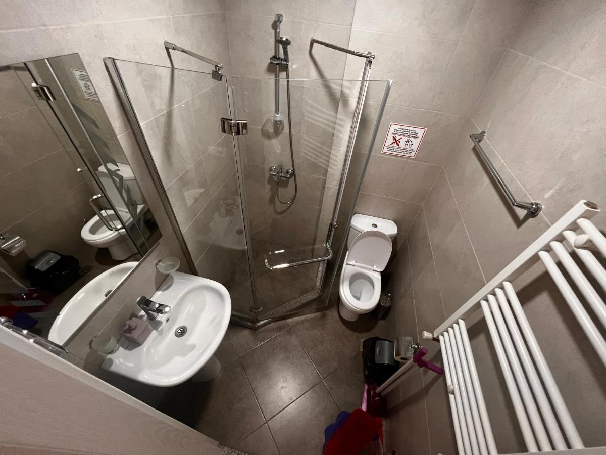 27 Floor Apartments バトゥーミ エクステリア 写真