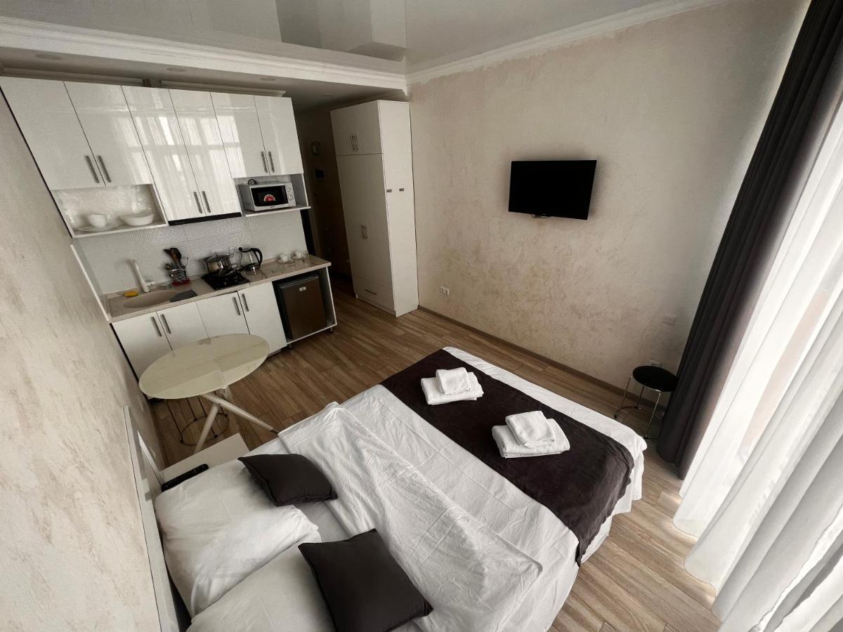 27 Floor Apartments バトゥーミ エクステリア 写真