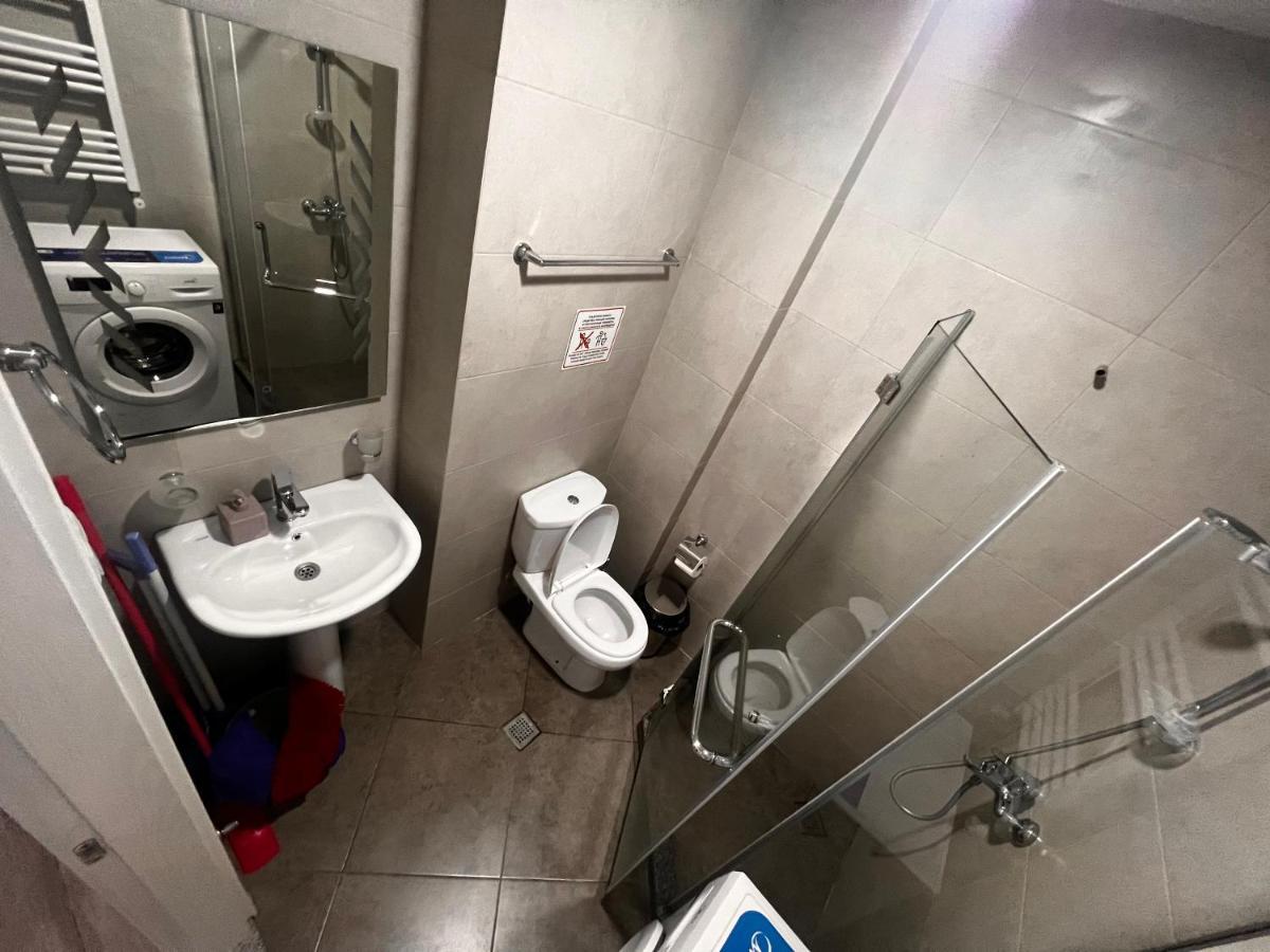 27 Floor Apartments バトゥーミ エクステリア 写真